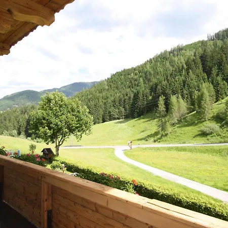 Peaceful In Salzburg Near Ski Area Apartment